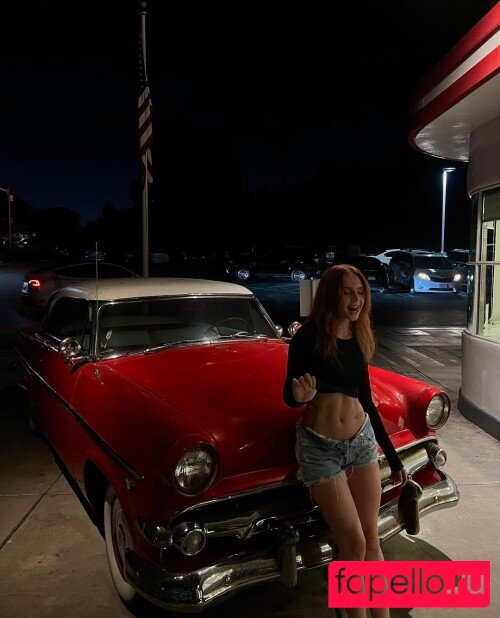 Renata Valliulina Onlyfans Photo Gallery 