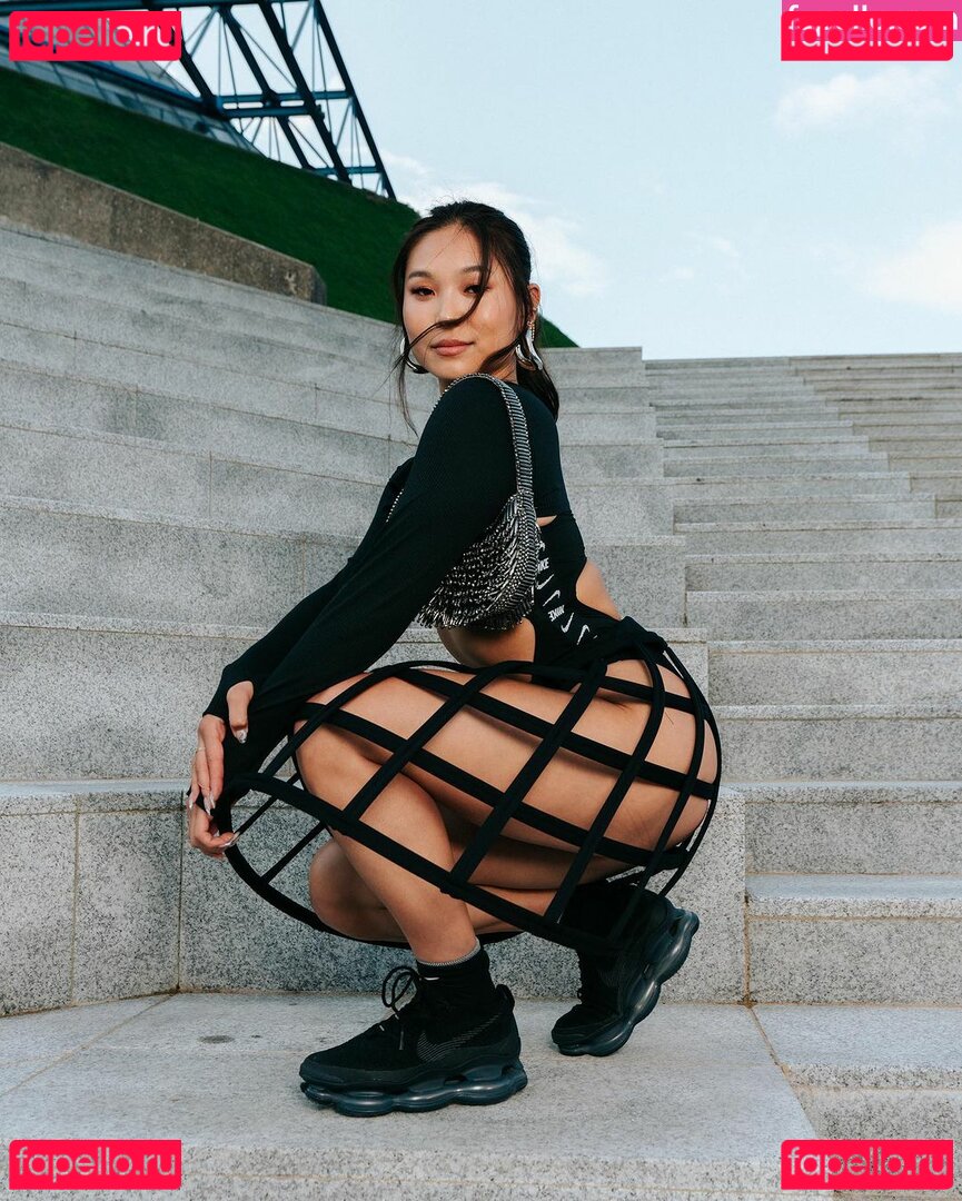 Chloe Kim / chloekim / thechloekim Onlyfans Photo Gallery 
