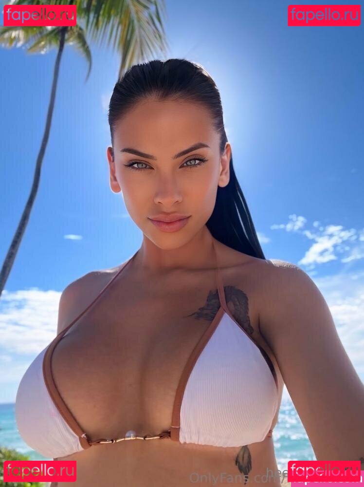 strangerhelly Onlyfans Photo Gallery 