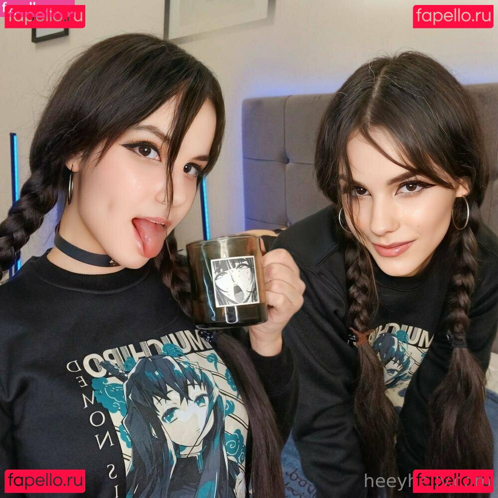 strangerhelly Onlyfans Photo Gallery 