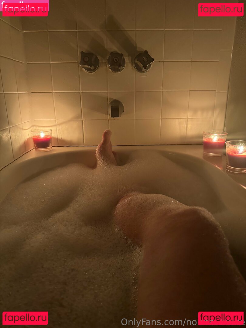 hubs.life_ / normal2nude Nude Onlyfans Photo 5