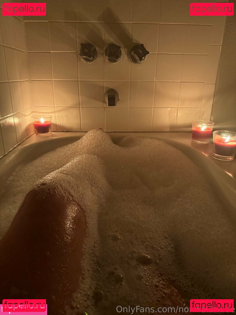 hubs.life_ / normal2nude Nude Onlyfans Photo 3