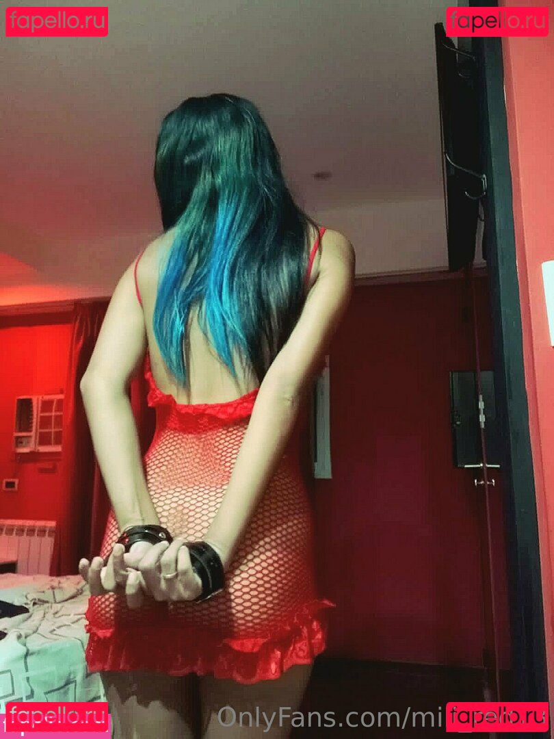 mili_red13 / missrn13 Onlyfans Photo Gallery 