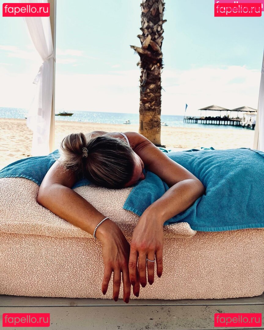 Eva Brenner / eva_brenner_official Onlyfans Photo Gallery 