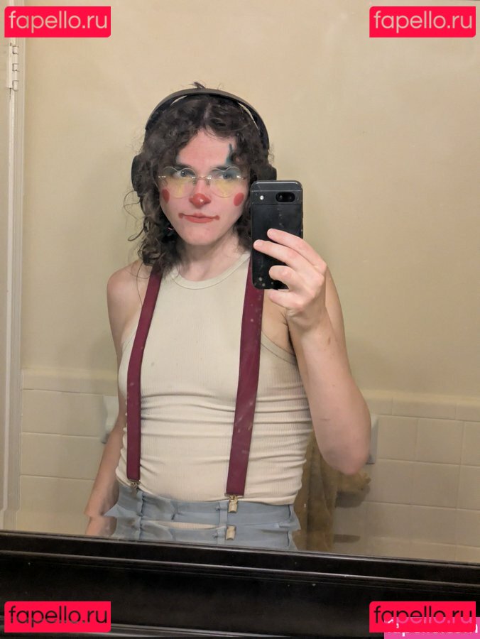 Flowers_Abaddon / homewithroo Onlyfans Photo Gallery 