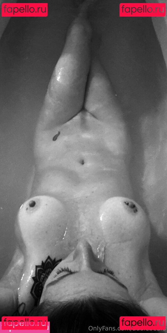 addiebears / justaddiewater Onlyfans Photo Gallery 