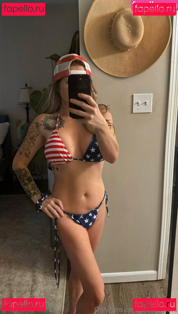 addiebears / justaddiewater Onlyfans Photo Gallery 