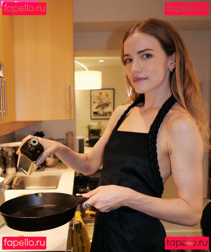 Willa Fitzgerald / willafitz Onlyfans Photo Gallery 