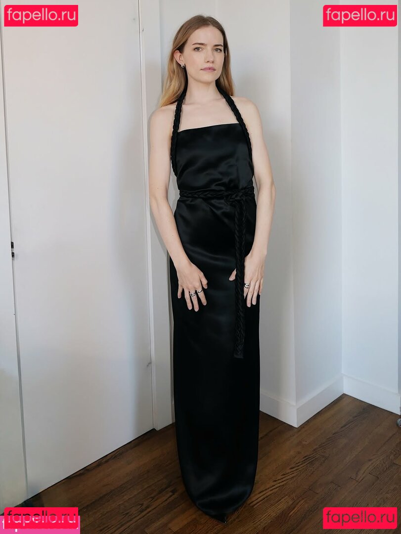 Willa Fitzgerald / willafitz Onlyfans Photo Gallery 