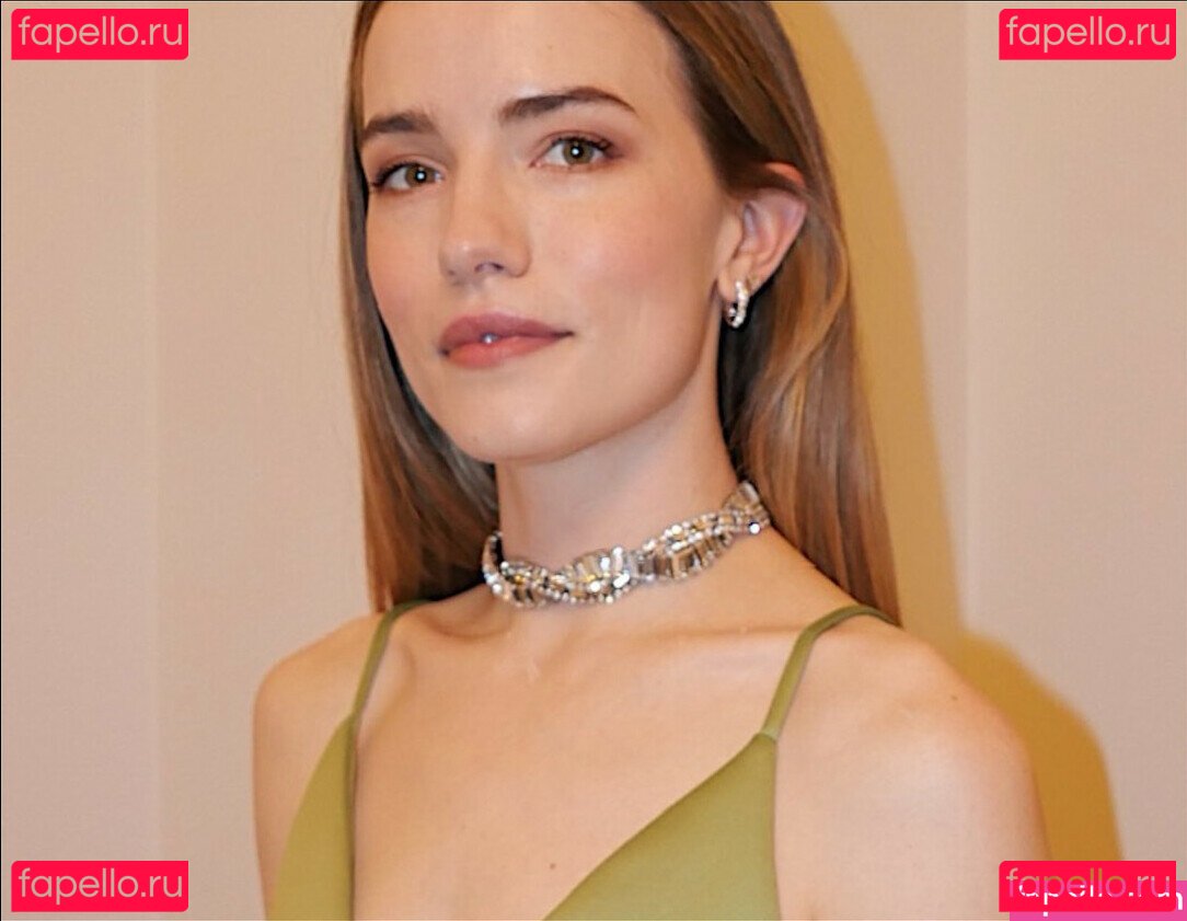 Willa Fitzgerald / willafitz Onlyfans Photo Gallery 