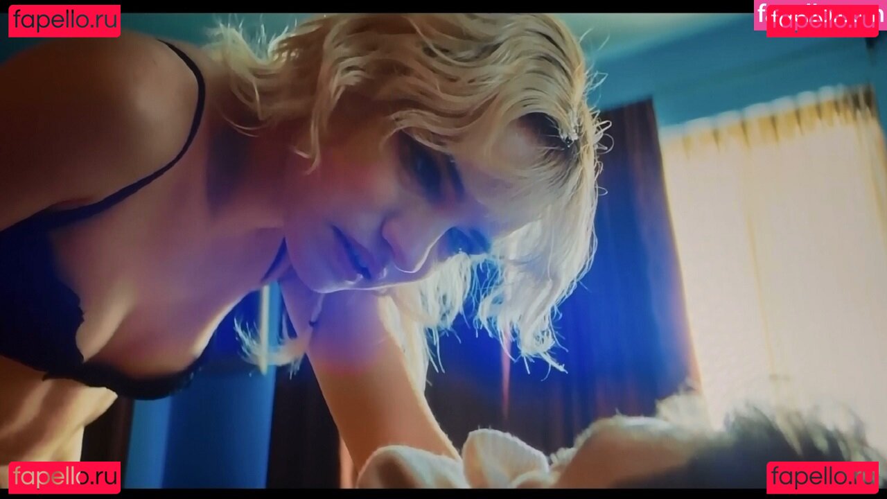 Willa Fitzgerald / willafitz Onlyfans Photo Gallery 