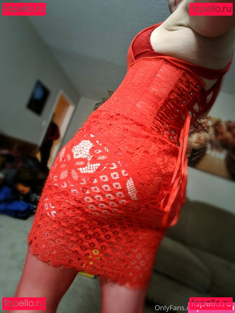 irisreigns / irisreins Onlyfans Photo Gallery 