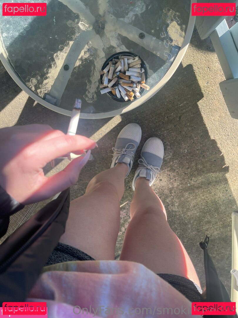 smokingredxx Onlyfans Photo Gallery 