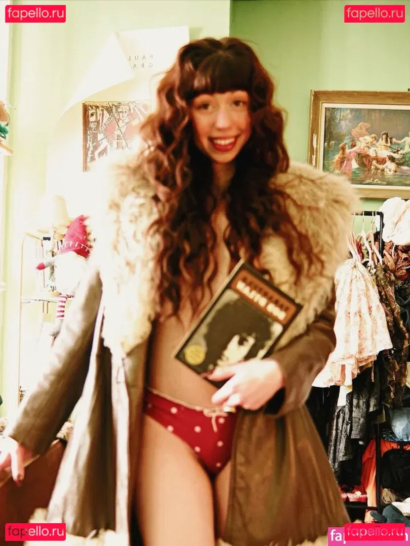 LilGigiBelle Onlyfans Photo Gallery 