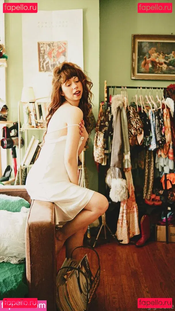 LilGigiBelle Onlyfans Photo Gallery 