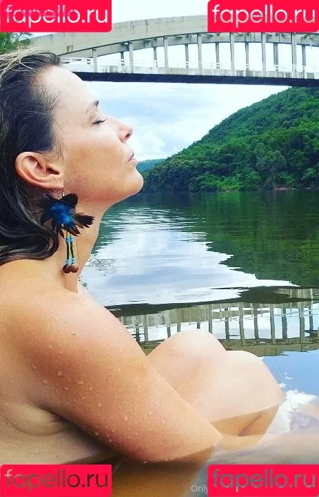 carinamoreschi Onlyfans Photo Gallery 