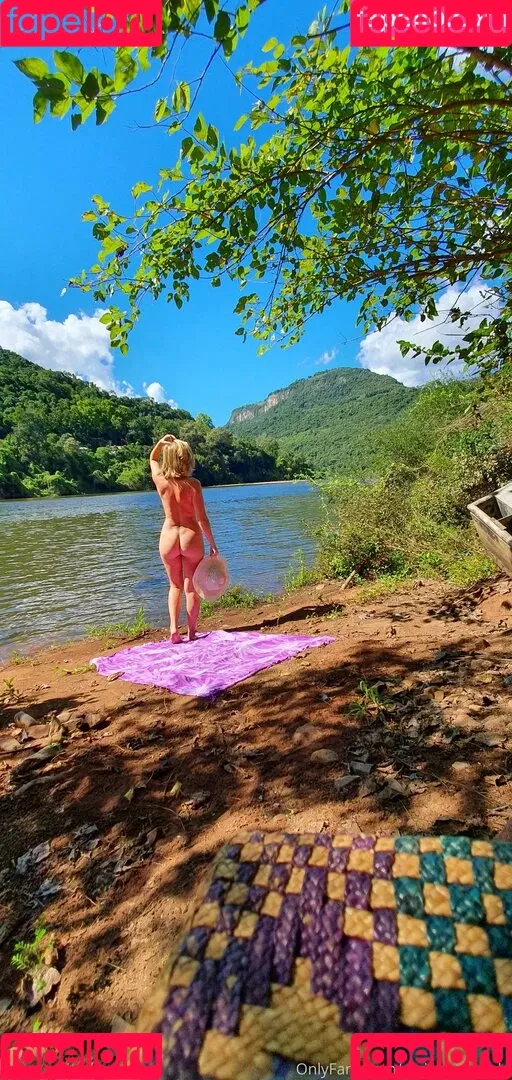 carinamoreschi Onlyfans Photo Gallery 