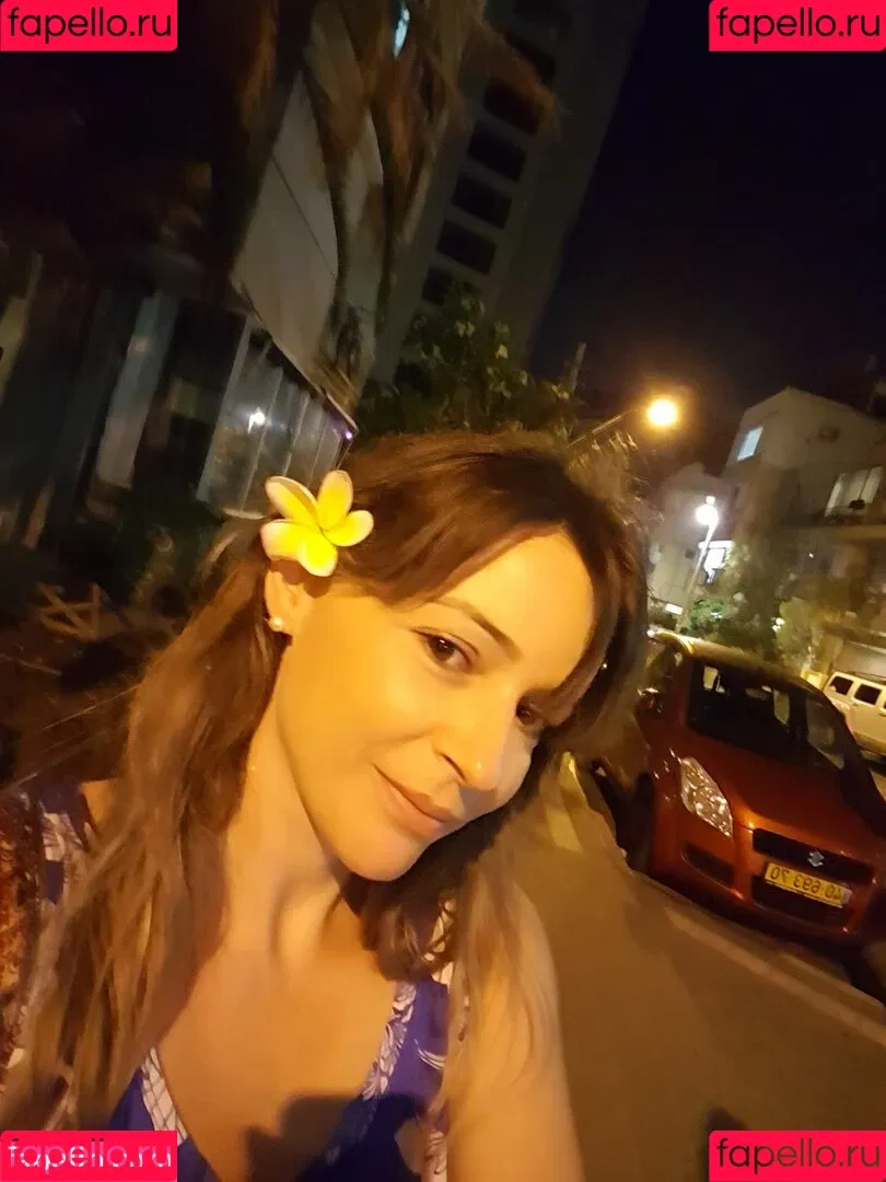 carinamoreschi Onlyfans Photo Gallery 