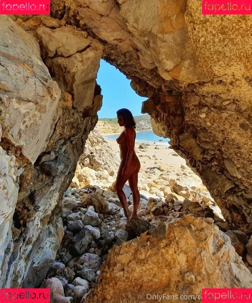 carinamoreschi Onlyfans Photo Gallery 