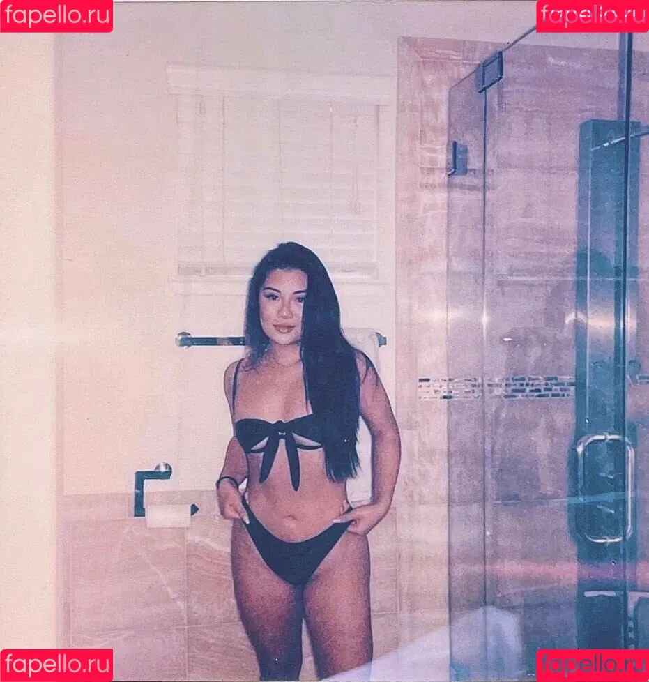 Kristina Ho Onlyfans Photo Gallery 