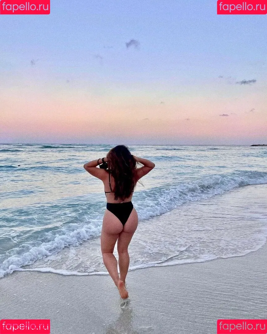 Kristina Ho Onlyfans Photo Gallery 