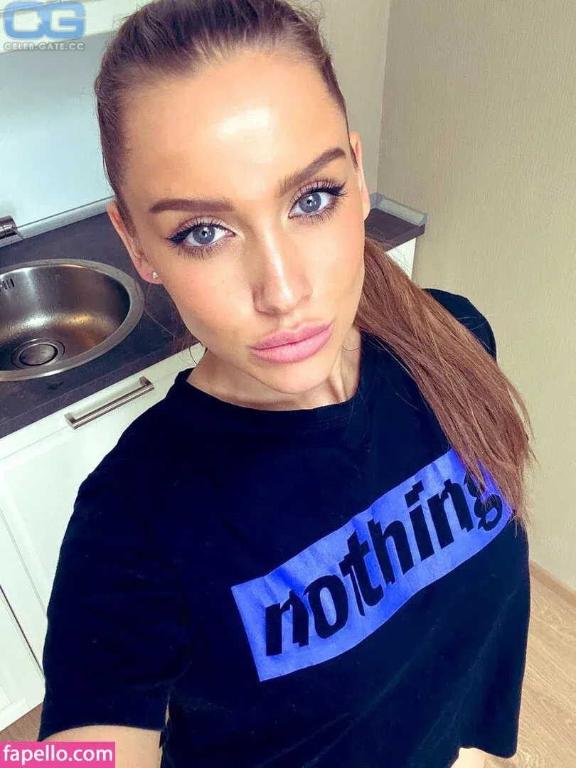 Kristina Ho Onlyfans Photo Gallery 