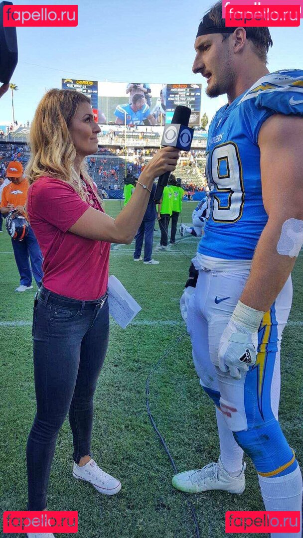 Amanda Balionis Onlyfans Photo Gallery 