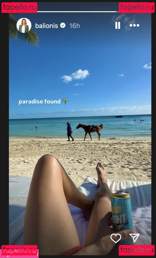 Amanda Balionis Onlyfans Photo Gallery 