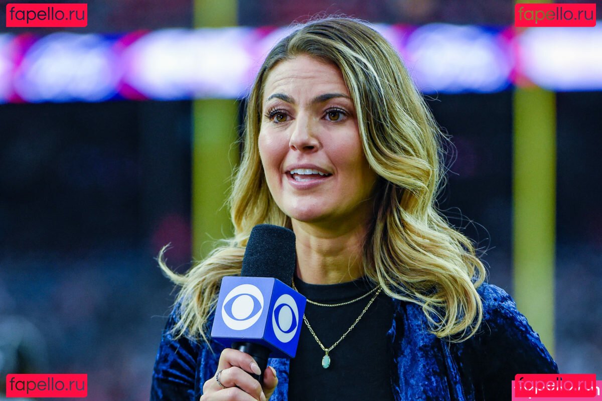 Amanda Balionis Onlyfans Photo Gallery 