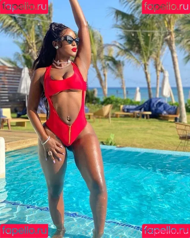 Amara La Negra Onlyfans Photo Gallery 
