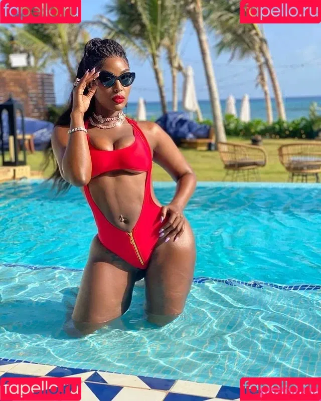 Amara La Negra Onlyfans Photo Gallery 