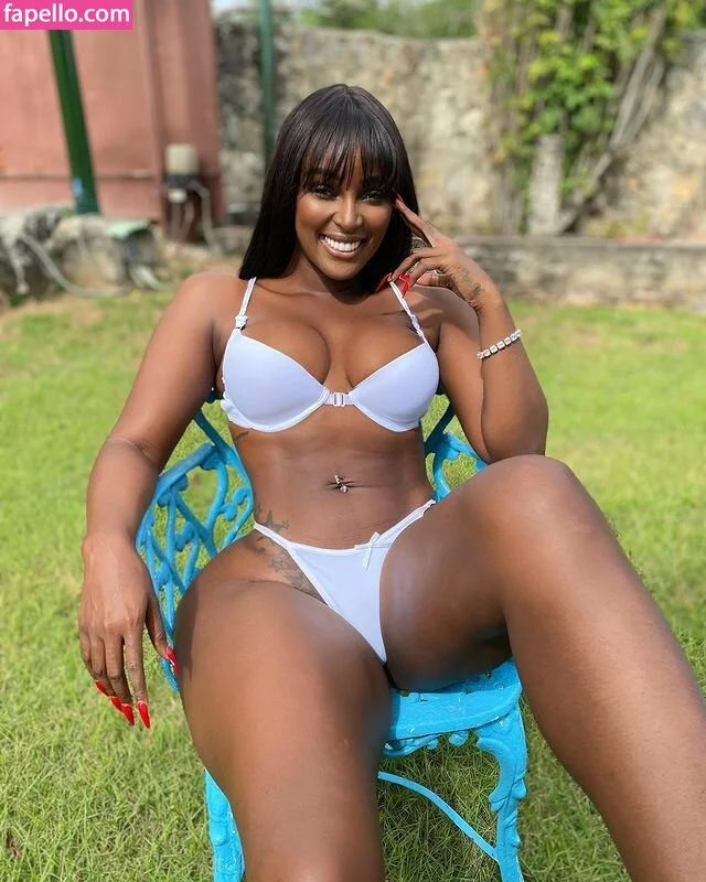 Amara La Negra Onlyfans Photo Gallery 