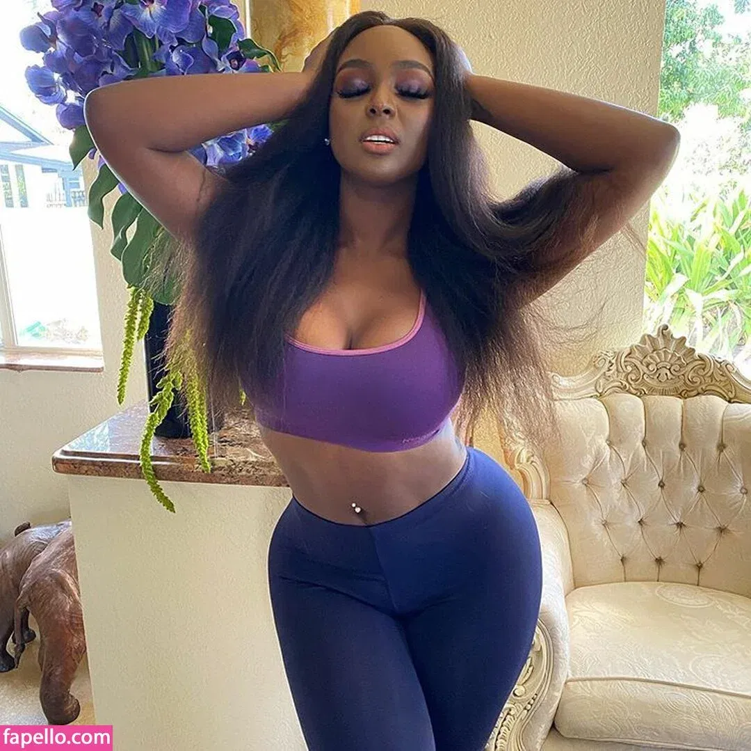 Amara La Negra Onlyfans Photo Gallery 
