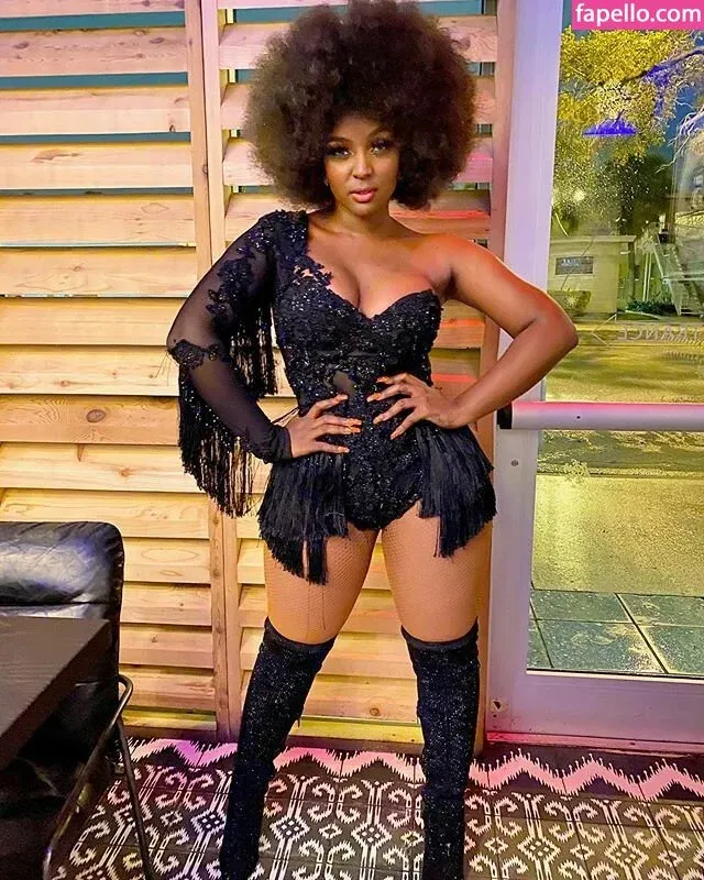 Amara La Negra Onlyfans Photo Gallery 