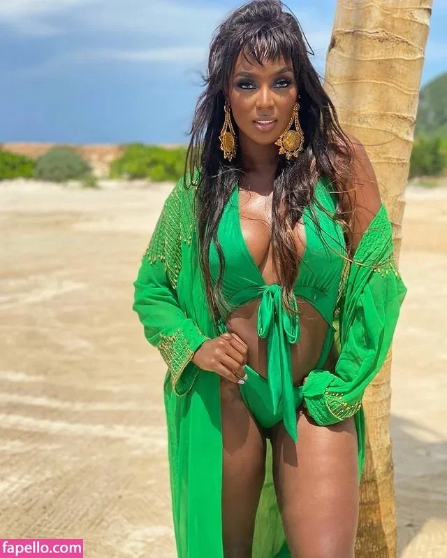 Amara La Negra Onlyfans Photo Gallery 