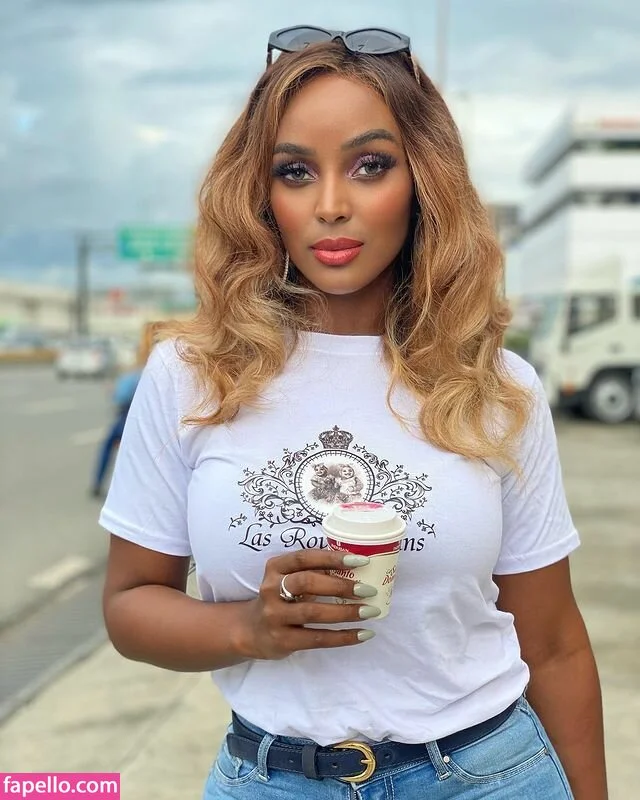 Amara La Negra Onlyfans Photo Gallery 