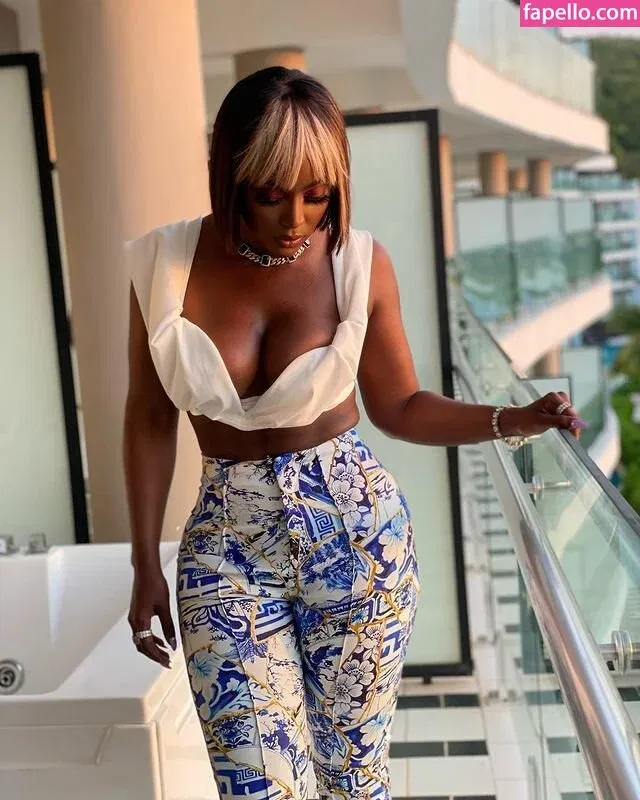 Amara La Negra Onlyfans Photo Gallery 