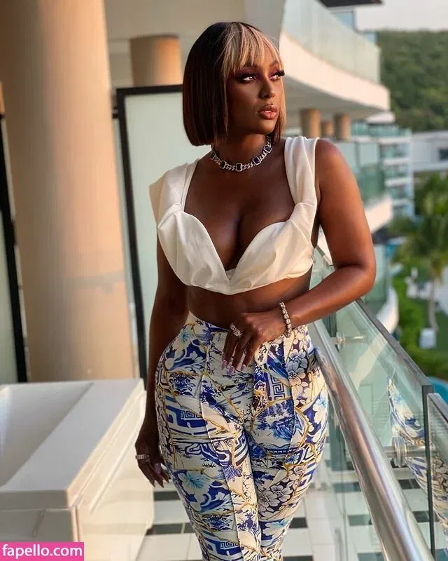 Amara La Negra Onlyfans Photo Gallery 