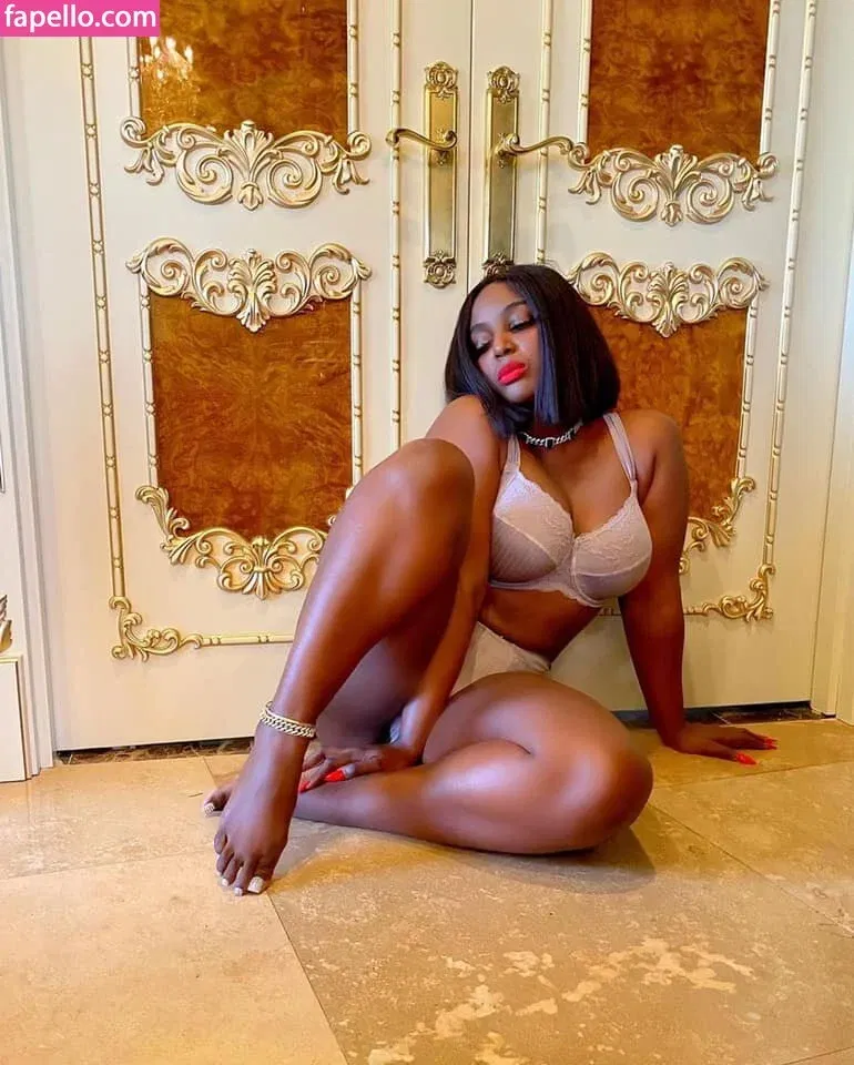 Amara La Negra Onlyfans Photo Gallery 
