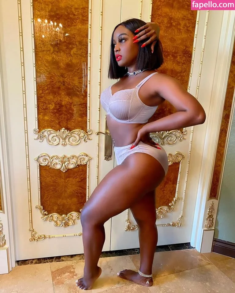 Amara La Negra Onlyfans Photo Gallery 