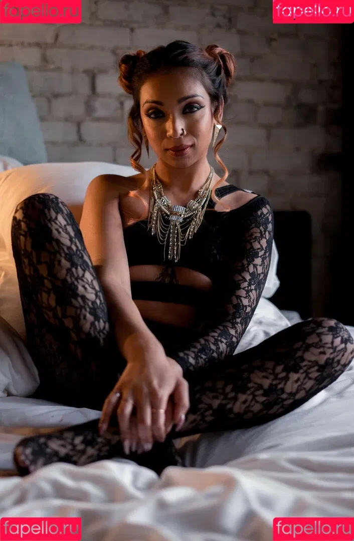 Rubi Satha Onlyfans Photo Gallery 
