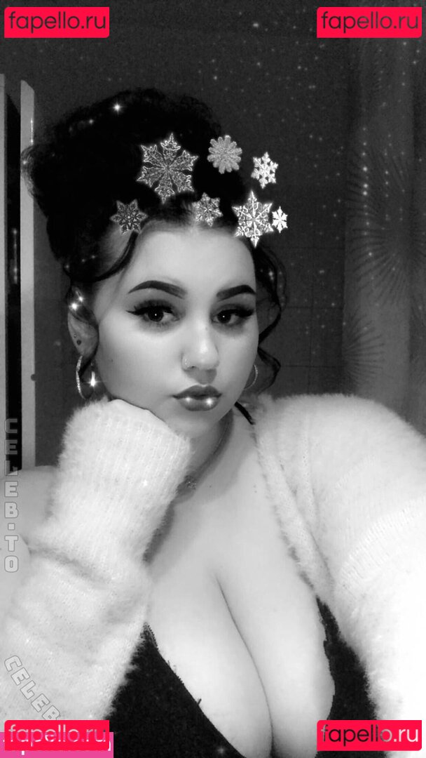 MICHELLEMXLLXR / michelle.miiller Onlyfans Photo Gallery 