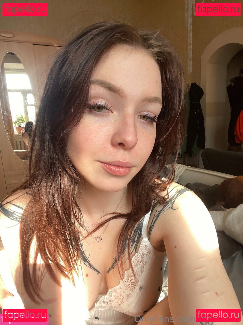 medisiren Onlyfans Photo Gallery 