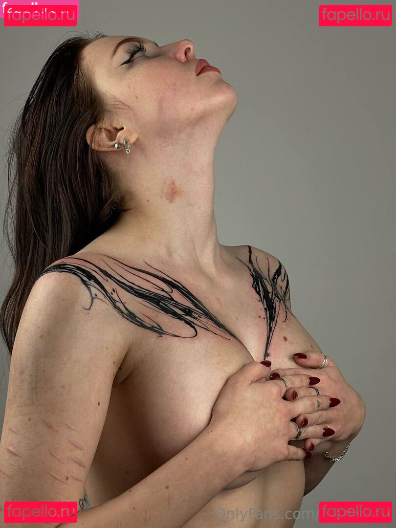 medisiren Onlyfans Photo Gallery 