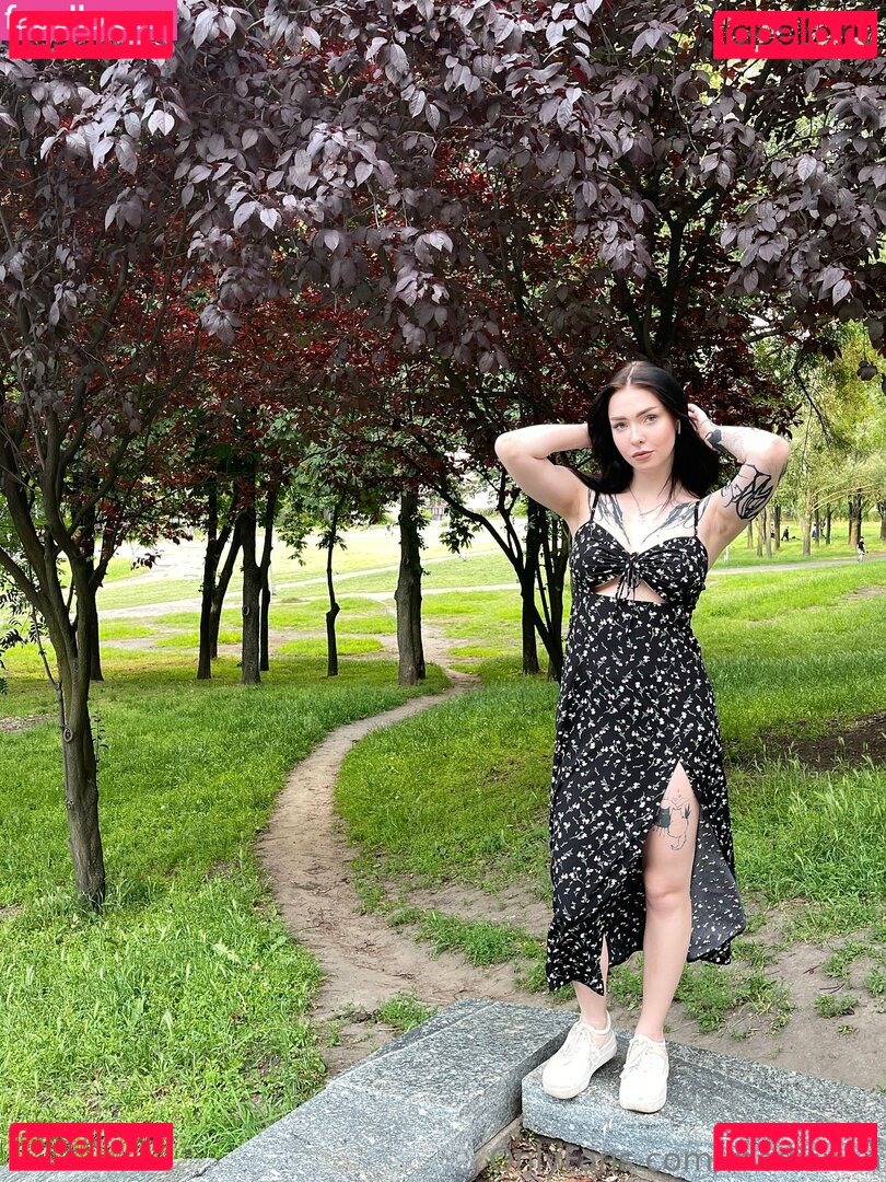 medisiren Onlyfans Photo Gallery 