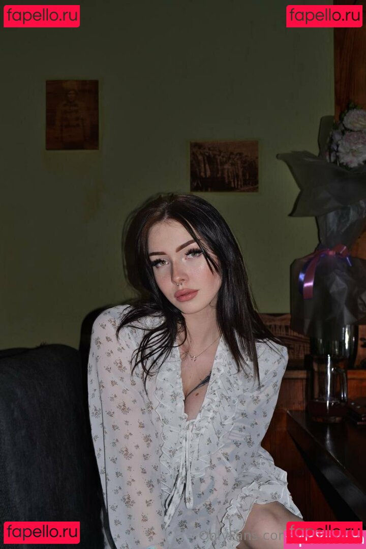 medisiren Onlyfans Photo Gallery 