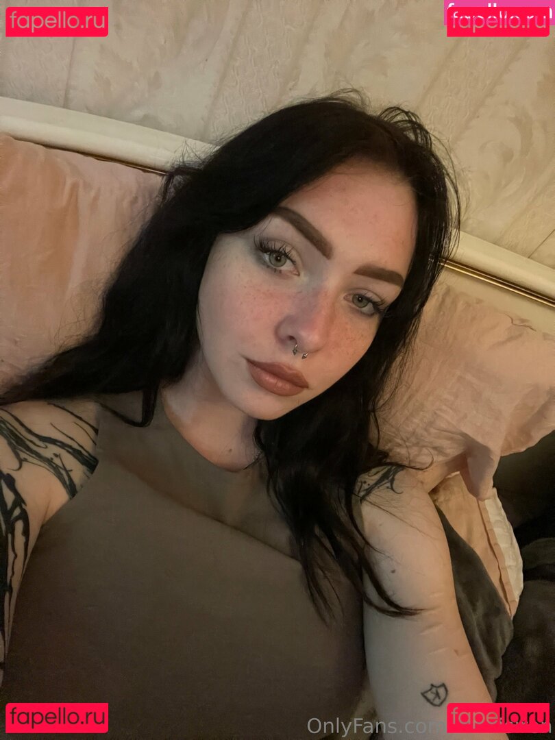 medisiren Onlyfans Photo Gallery 