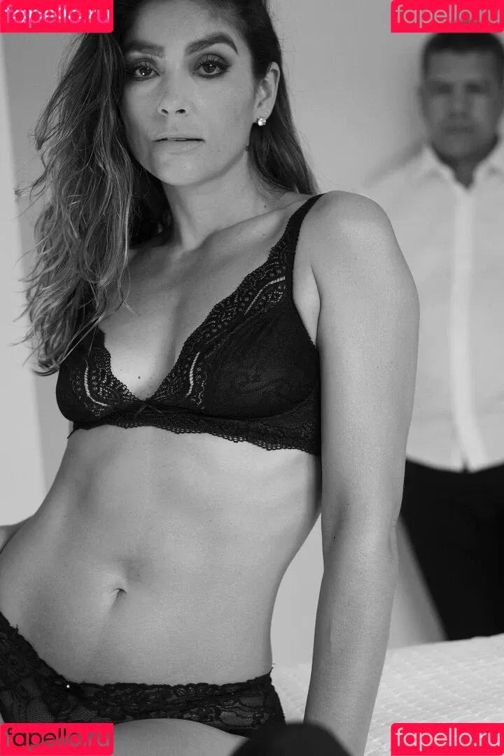 Karine Tauber Onlyfans Photo Gallery 