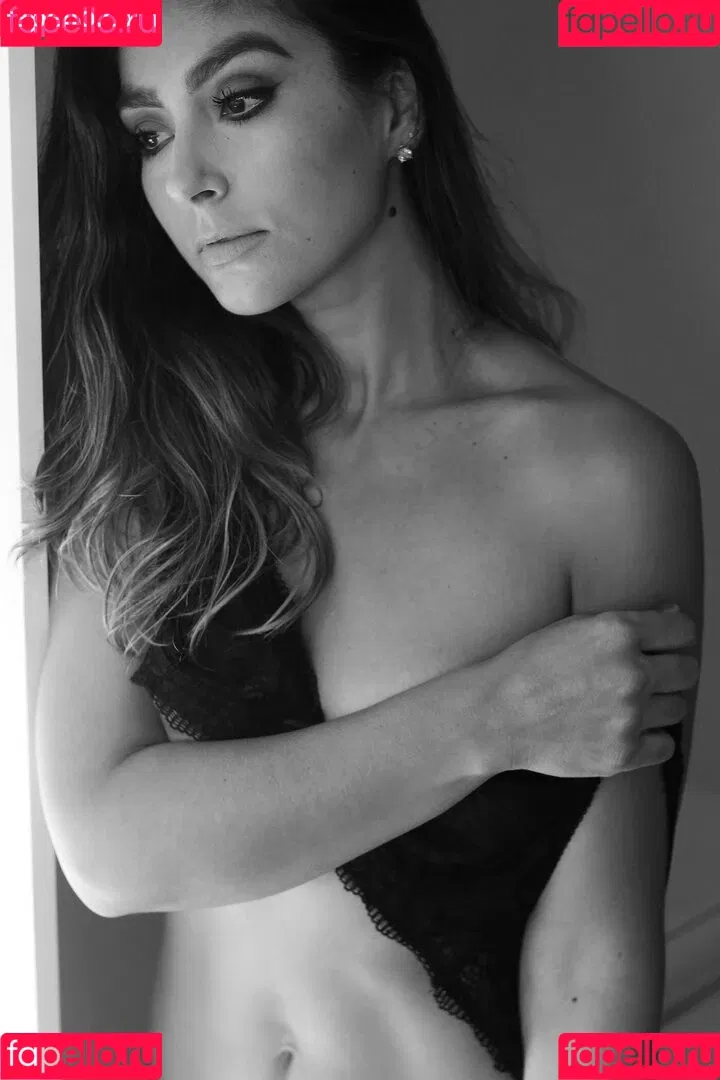 Karine Tauber Onlyfans Photo Gallery 