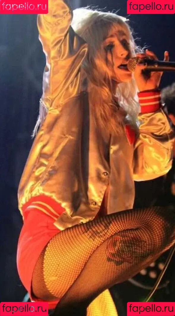 Hayley Williams Onlyfans Photo Gallery 